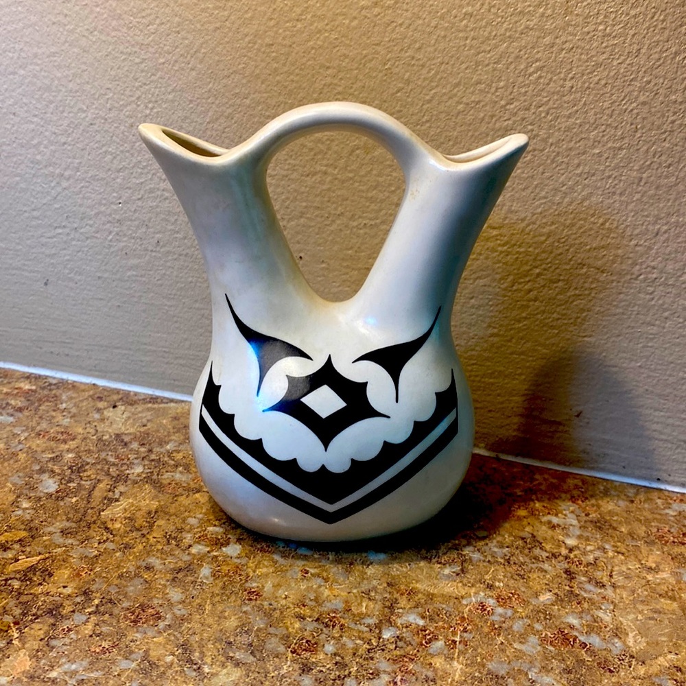 Acoma pottery hand painted